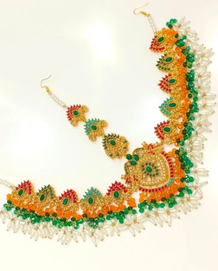 Matha Pati (Forehead Chain) - Stunning Black Green & Gold Shade